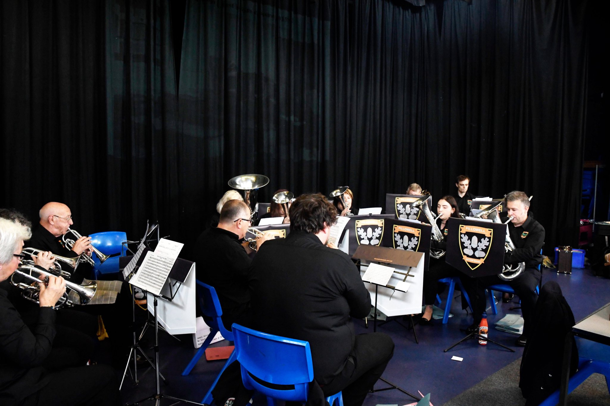 Pillowell Silver Band.