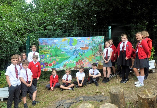 Okehampton Primary School pupils with the finished mural.