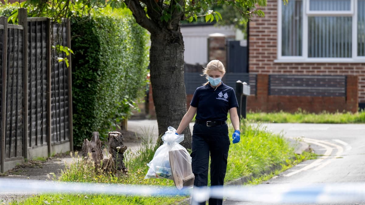Gallery Police forensics officers remove evidence from Horsell murder