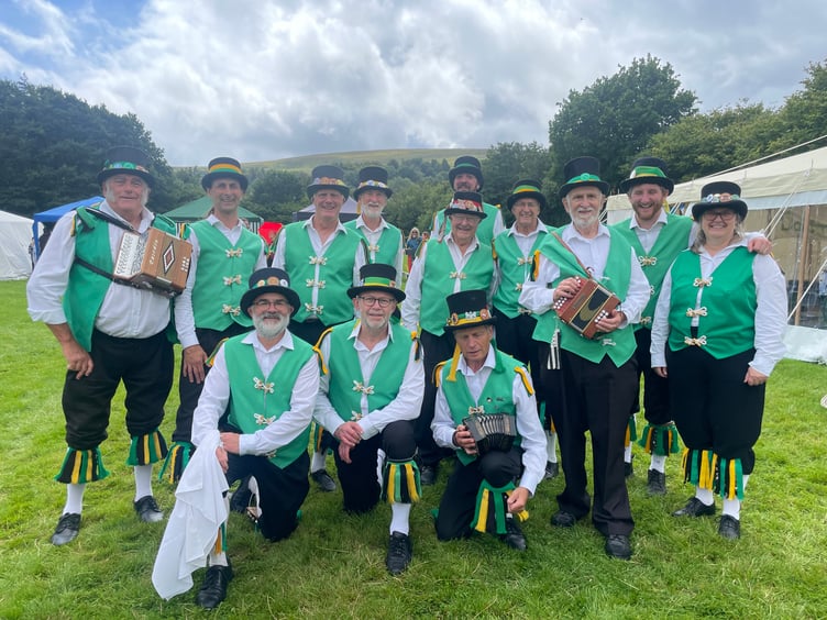 Exeter Morris.  AQ 4245