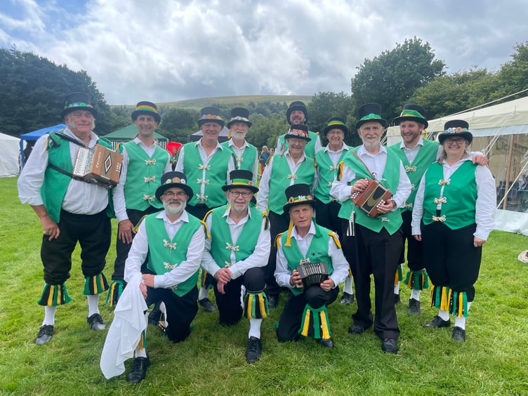 Exeter Morris.  AQ 4247