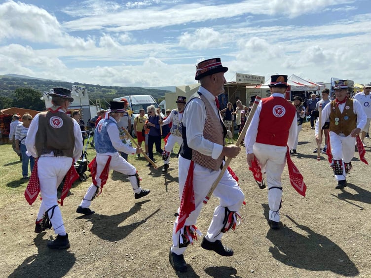 the Tinners Border Morris Dancers in action
