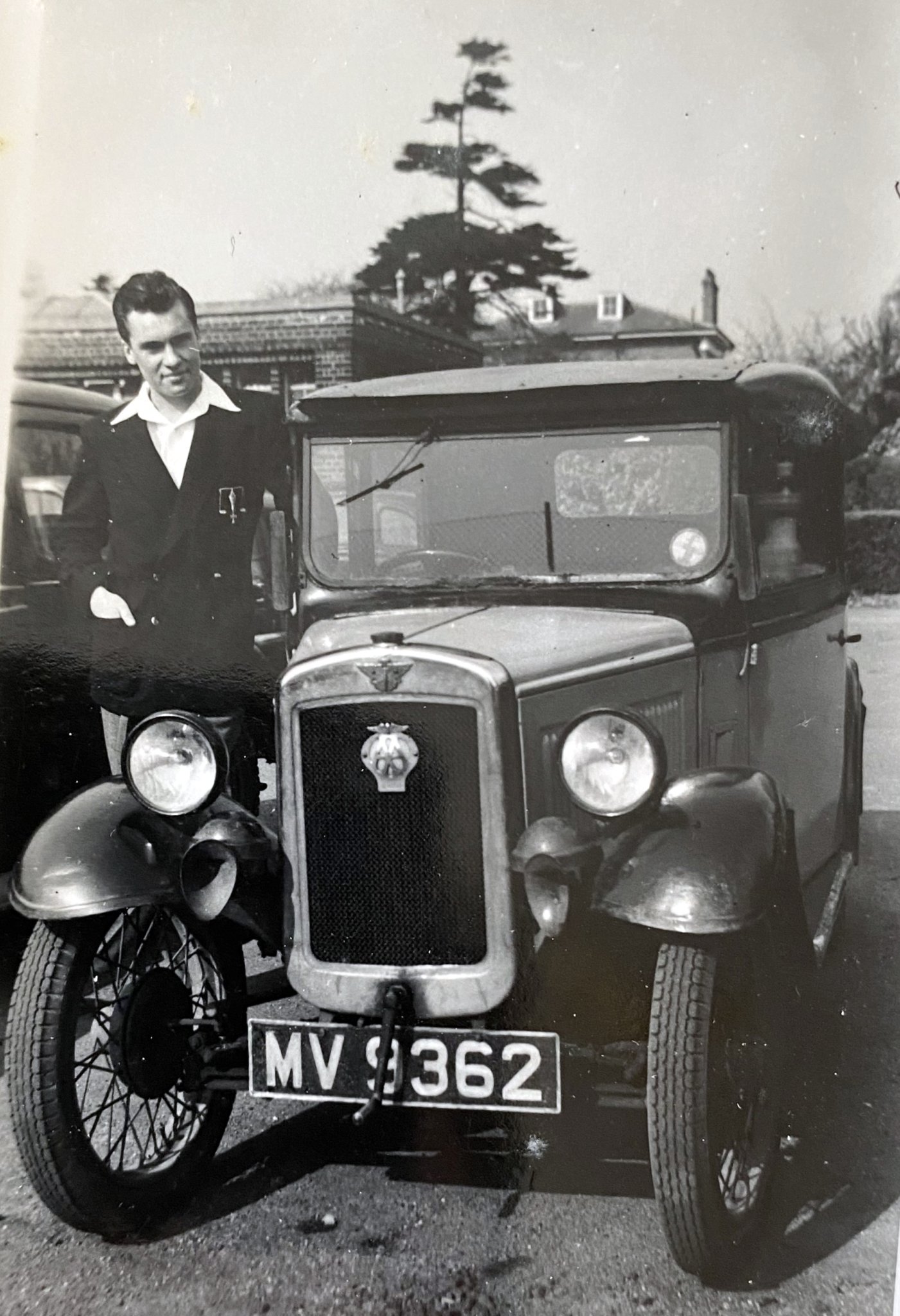 John’s original Austin Seven, adorned with its AA badge.
