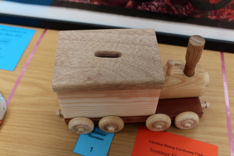 Stephen Reed’s little wooden engine that won him a first. SR 8662