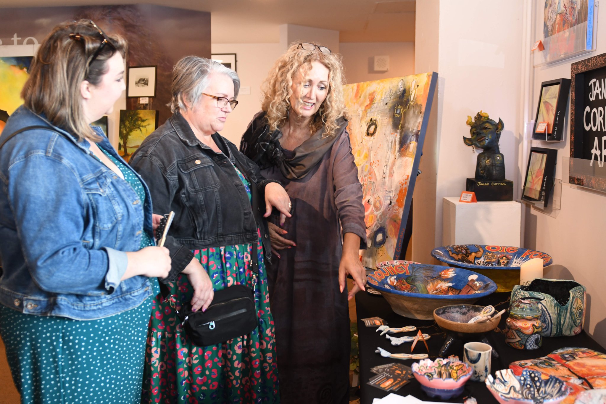 The second weekend of the 2023 Isle of Man Art Festival - artist Janet Corran (right)