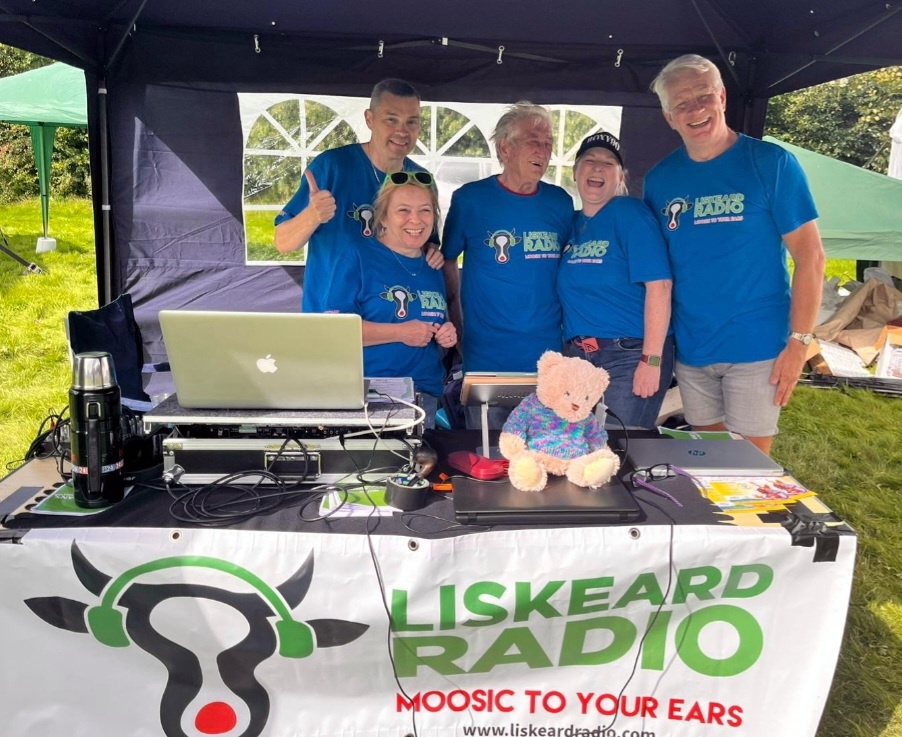 The team at Liskeard Radio provided music throughout the day