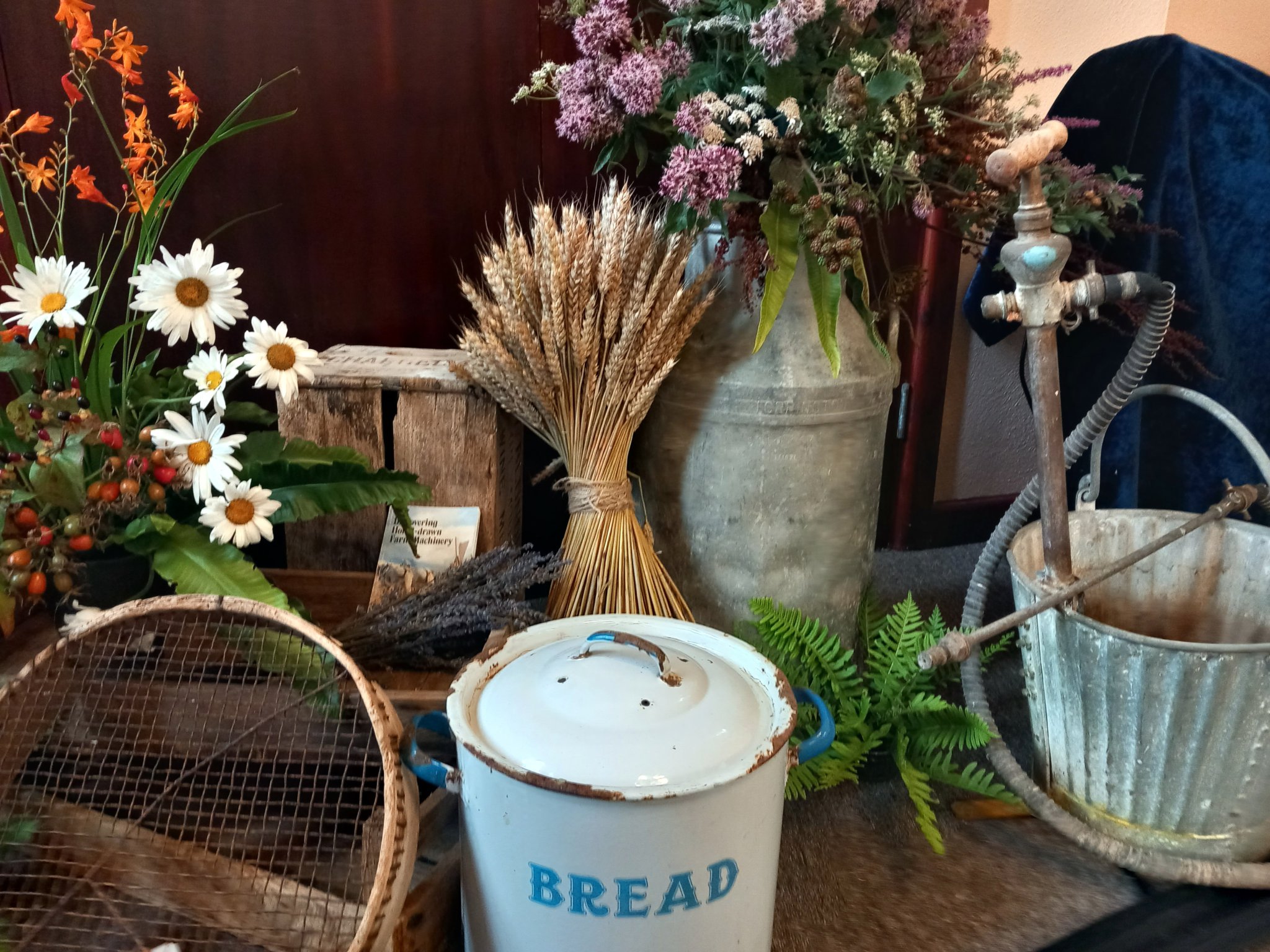 Flowers and artefacts