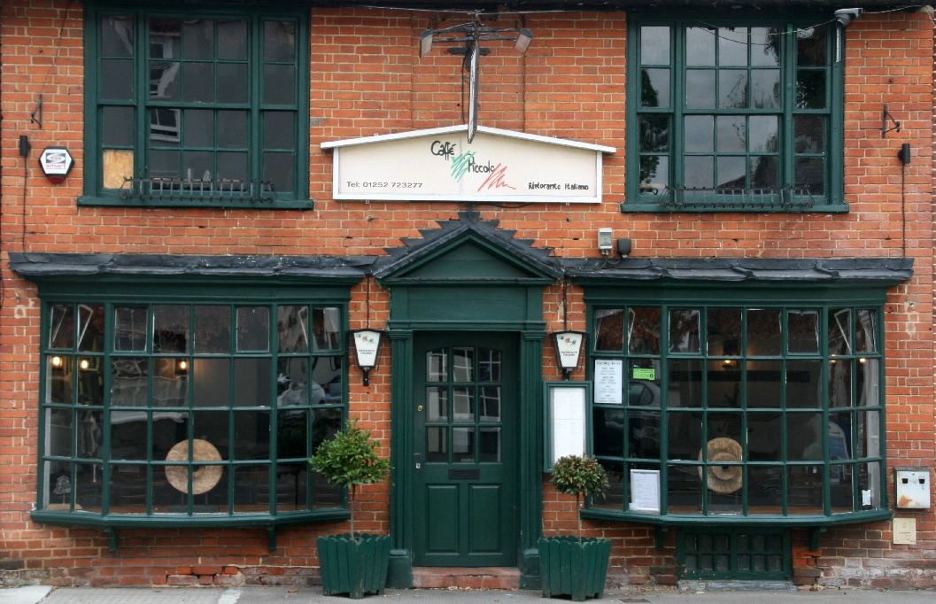 Cafe Piccolo