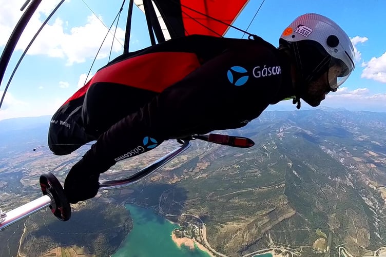 One final glide over the Catalan landscape