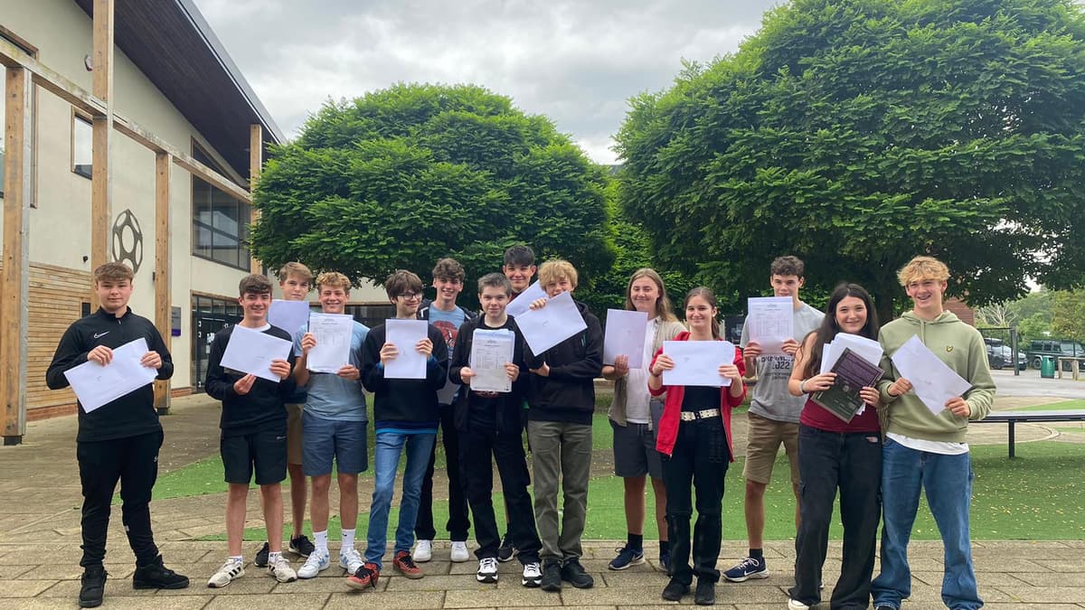 GCSE results day: Live updates as students across the area discover ...