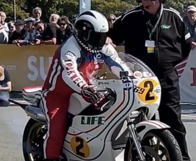 U-turn from MGP in memorial parade lap
