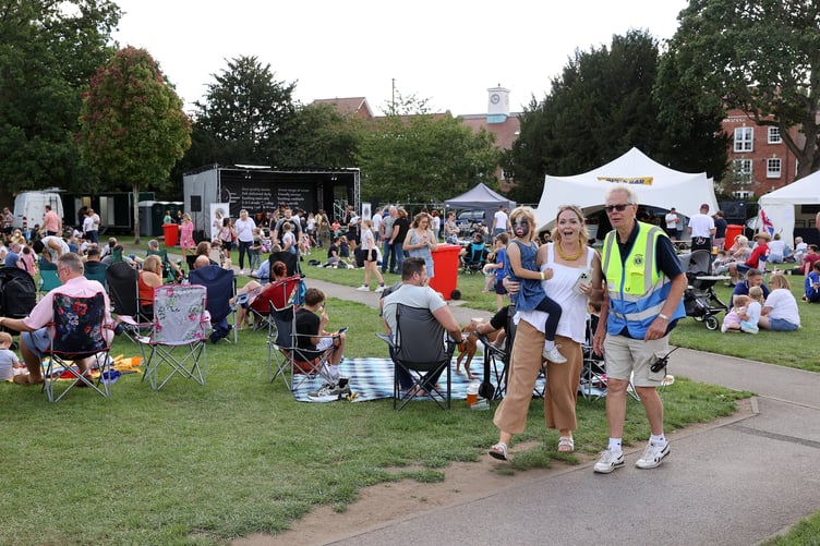 Farnham's Sausage and Cider Festival 2023 in Gostrey Meadow