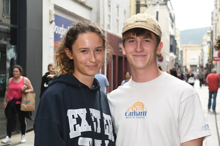 Public opinions on pubs - Imogen Davis and Charlie Bennett (studying at Bristol University)