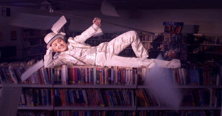 Beth Frigot as Dictionary in the film 'Between the Lines'.