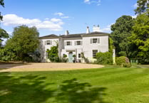 "Elegant" Georgian home for sale has its own stables and tennis court