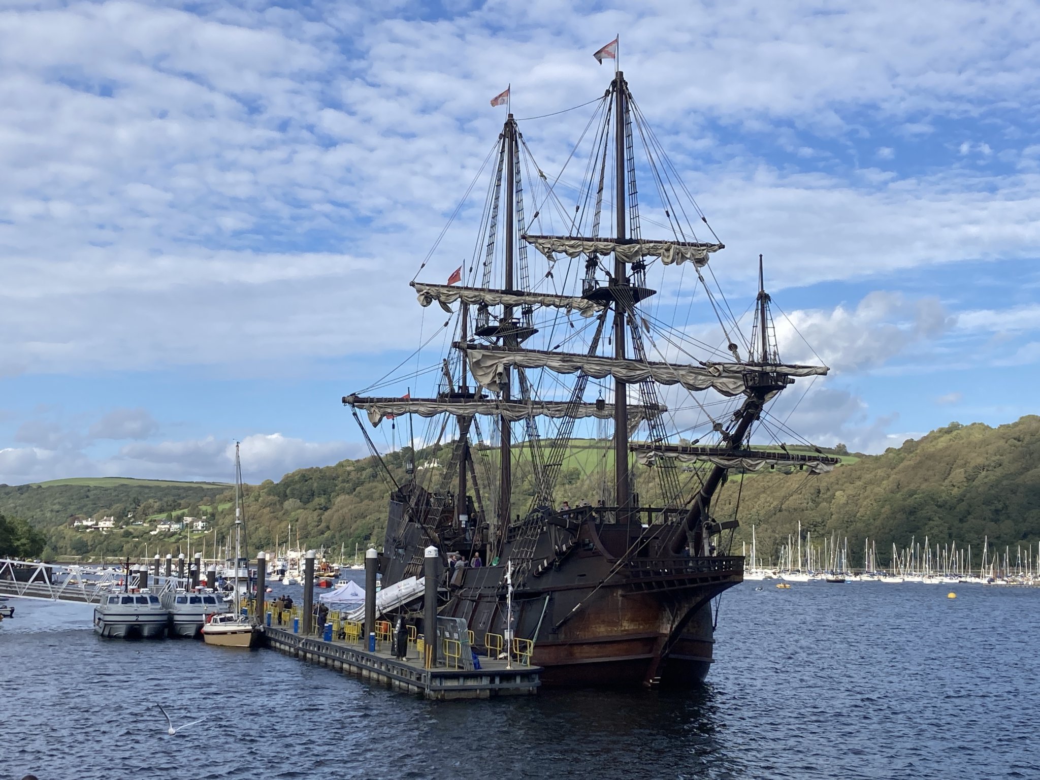 El Galeon alongside in Dartmouth
