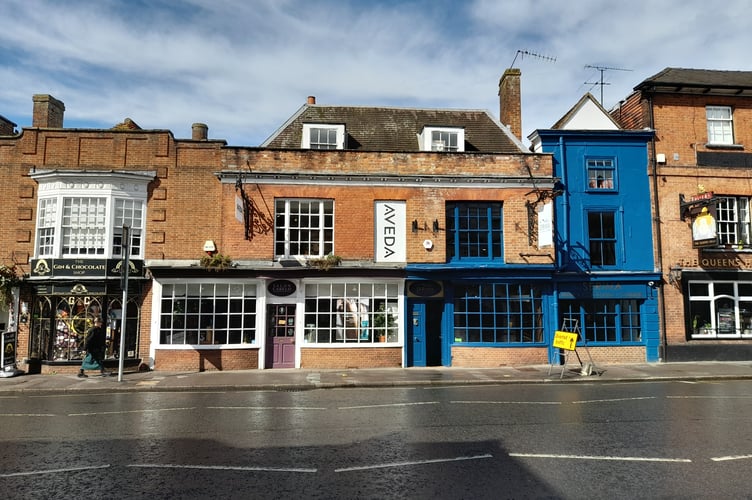 The bold paint job on the new Serina Wine Bar in The Borough certainly stands out...