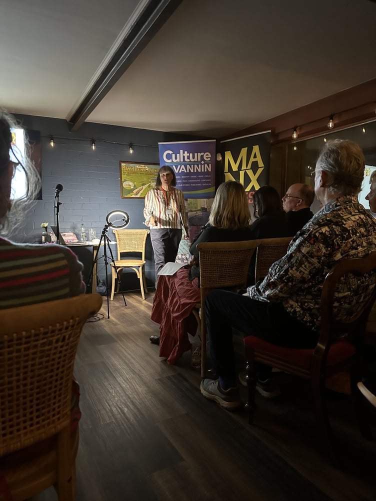 Fiona Laing talks all things gin at The Fynoderee Distillery