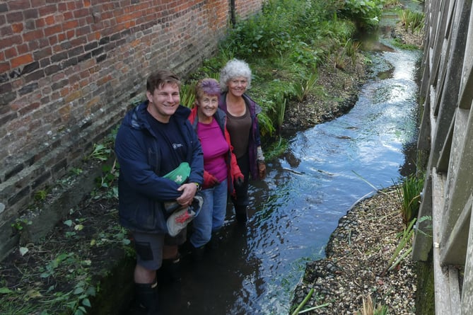 Volunteers pictured after planting the berms, River Wey, Alton, October 2023.