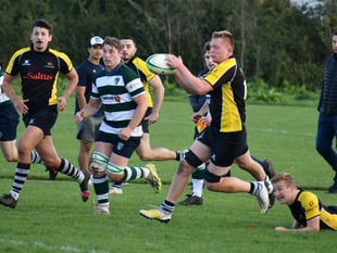 Farnham Rugby Club claim much-needed victory against Reading
