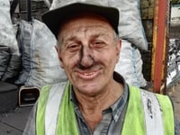 Coalman who warmed East Hampshire hearts for 48 years to retire