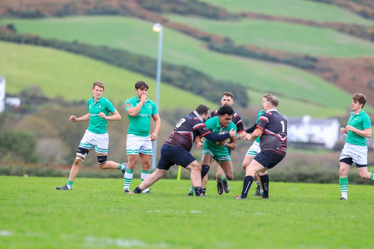 PDMS Southern Nomads’ Will Taisia runs into a spot of bother against Western Vikings during Saturday’s Ravenscroft Manx Shield clash at Ballakilley Park. Nomads won 57-10 (Photo: Callum Staley/CS231021(114))