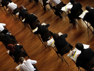 Surrey disadvantaged pupils fall further behind their peers at GCSE following pandemic