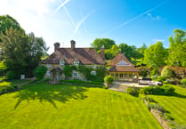 "Enchanting" farmhouse for sale dates back to 1500s