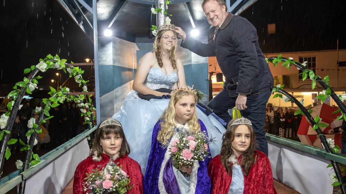 Gallery Looking back at a wet and wild 2023 Liphook Carnival!