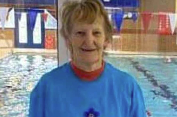 Dot Holman.
