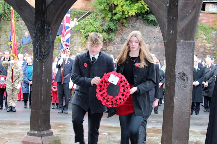 With the wreath from QES Students. SR 9216