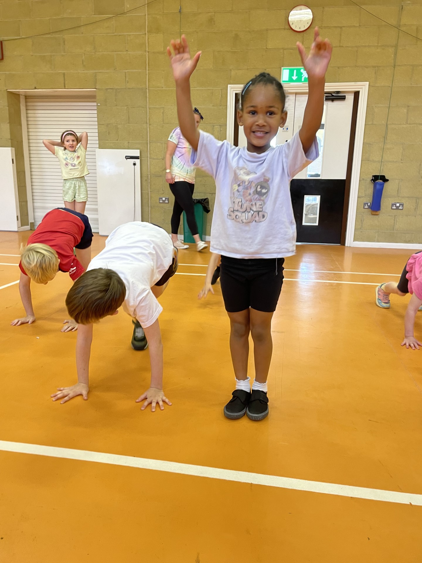 Students from Dhoon primary school take on the ‘bearpee’ challenge