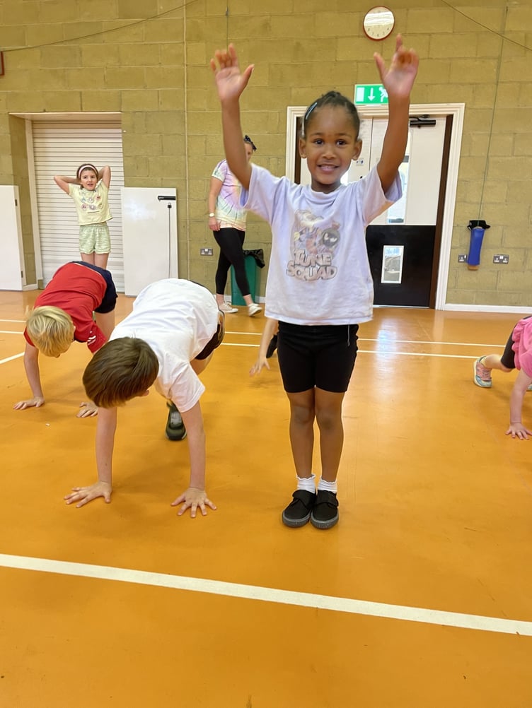 Students from Dhoon primary school take on the ‘bearpee’ challenge