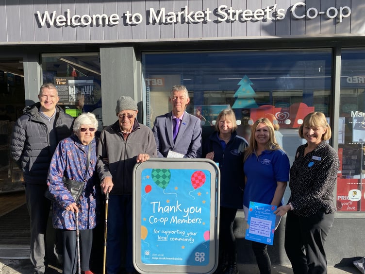 Co-op donation to Tavistopck memory Cafe