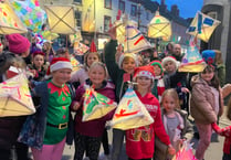 Record crowd attended Crediton’s wonderful Christmas Lights Switch-On
