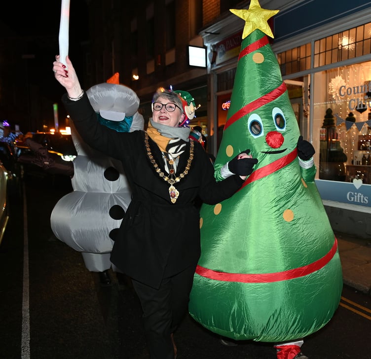 Helen Bailey (Launceston Town Mayor) gets in the Christmas spirit