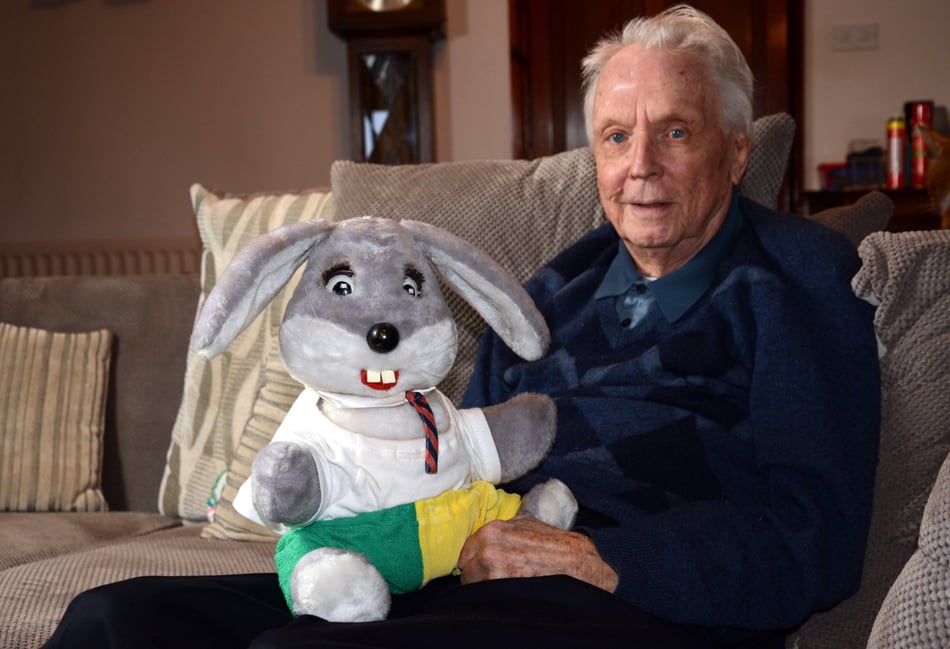 Tributes paid to TV’s Gus creator