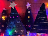Felt Christmas Tree Workshop at Allen Gallery in Alton