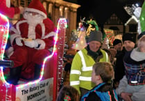 Ready steady glow! Monmouth Lantern Parade pictures.