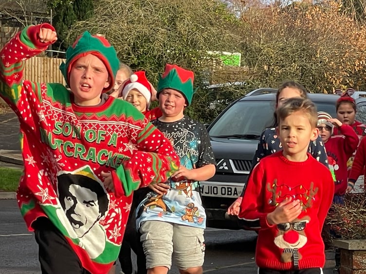 Children taking part in the Landscore Santa-thon. AQ 1700