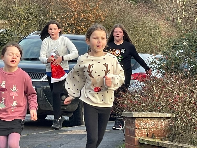 Children taking part in the Landscore Primary School Santa-thon. AQ 1718