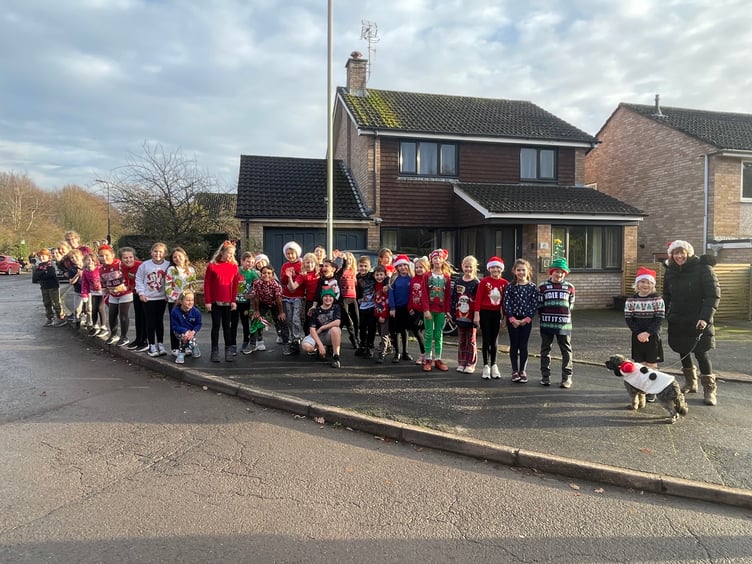 One of the classes ready for the off in the Landscore School Santa-thon. AQ 1674