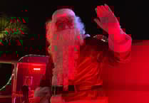 Watch: Santa's Sleigh spotted in Farnham in aid of Farnham Foodbank