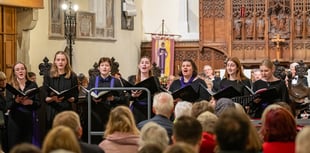 Review: Waverley Singers Christmas concert, St Lawrence Church, Alton