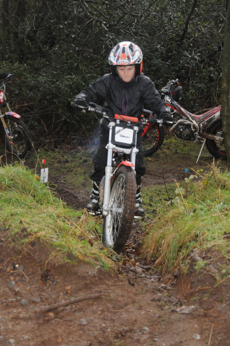 Nathan Kinley, 10, certainly a chip off the old block, won again with his father Barry, a youthful 43 (Photo: JW)