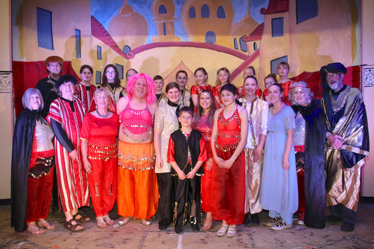 The cast of ‘Ali Baba and the Forty Thieves’, members of Tedburn Amateur Dramatic Society (TADS). AQ 3367