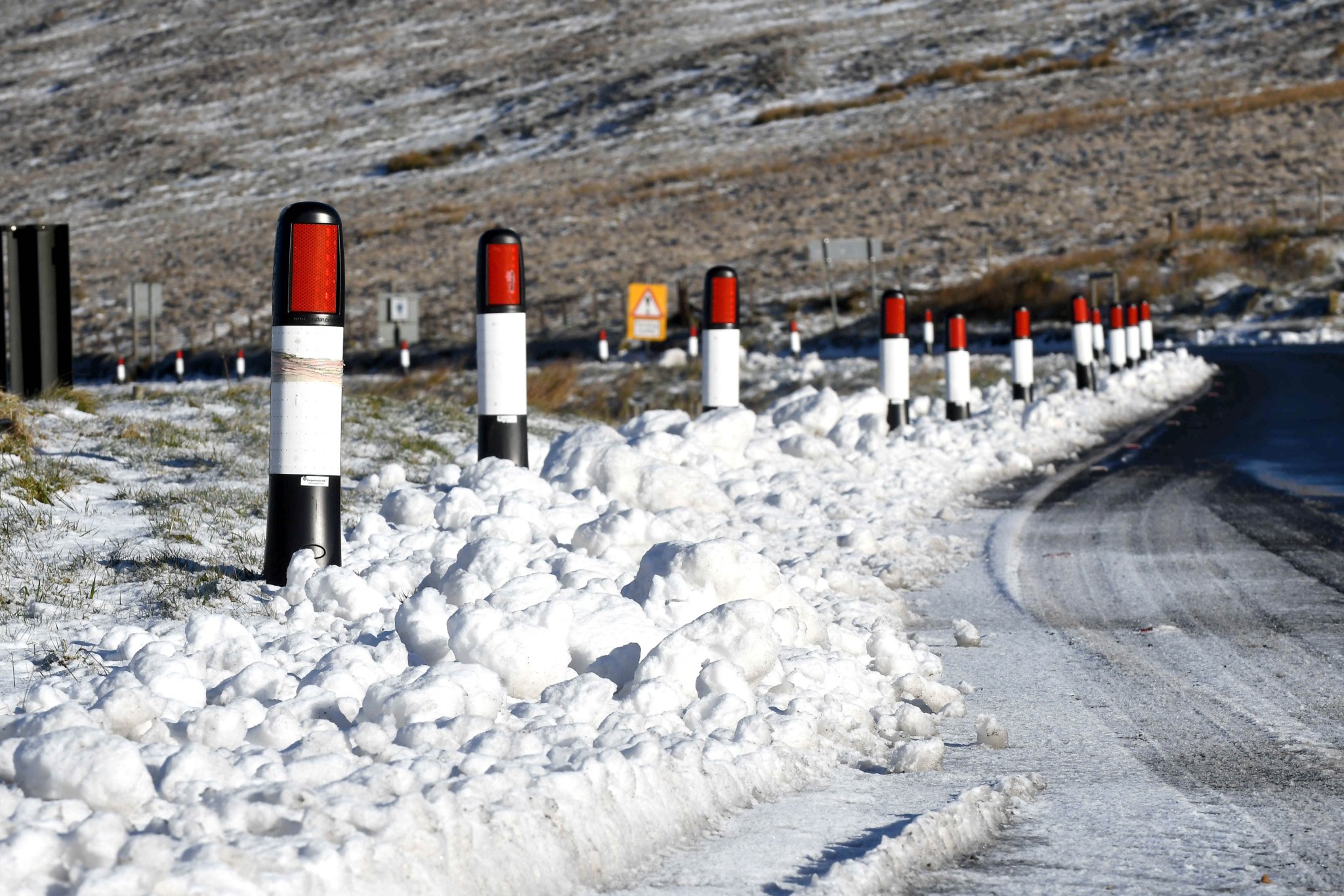 Icy conditions on the A18 mountain road