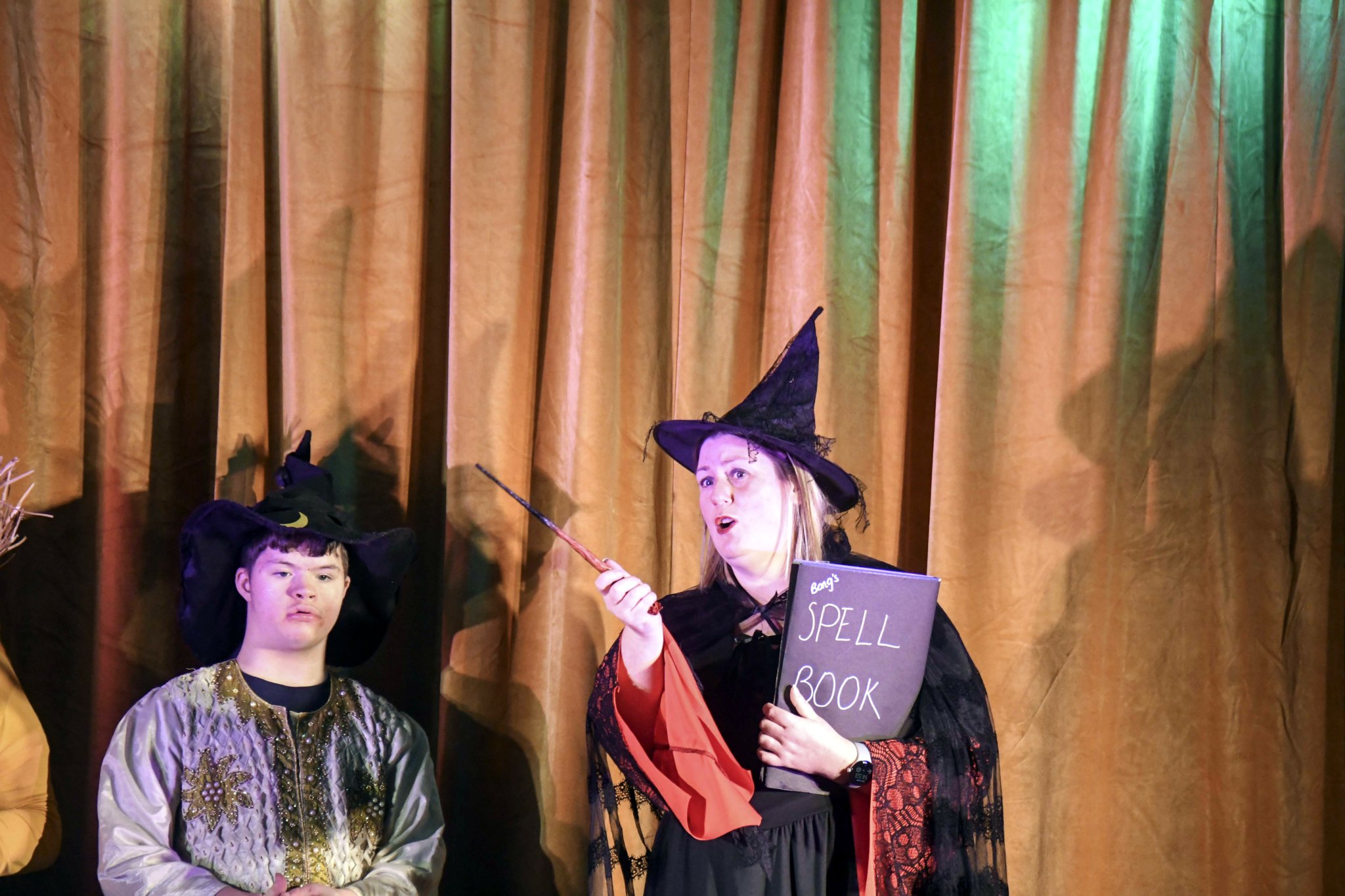 Bing and Bong the wizards (Matthew Bullen and Rhiannon Trillo)
