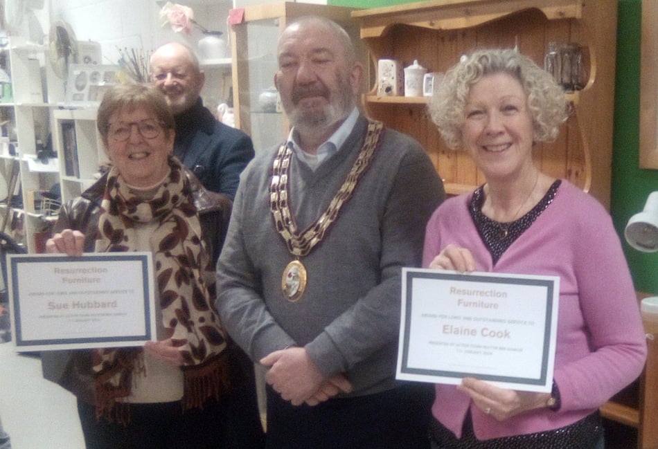 <p>Sue Hubbard, left, and Elaine Cook receive their certificates from Alton town mayor Cllr Ben Hamlin</p>