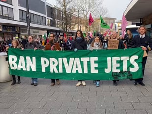 Greta Thunberg joins march against Farnborough Airport expansion